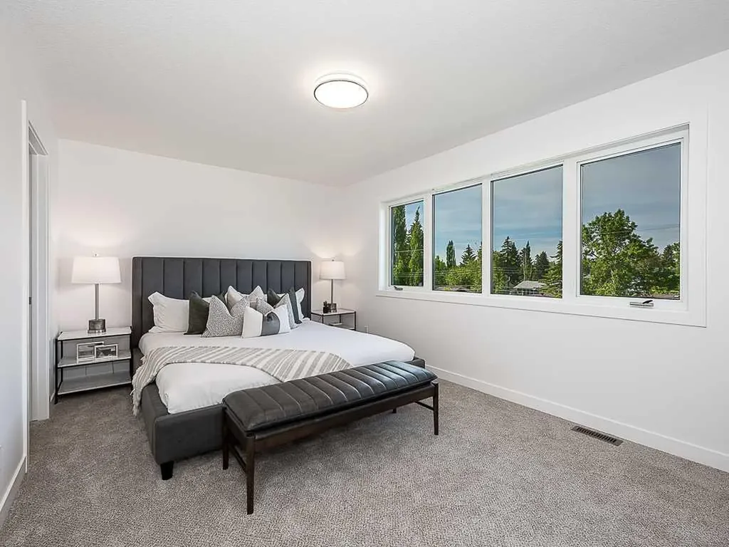 3520 Bulyea Crescent NW Calgary AB T2L 1N7