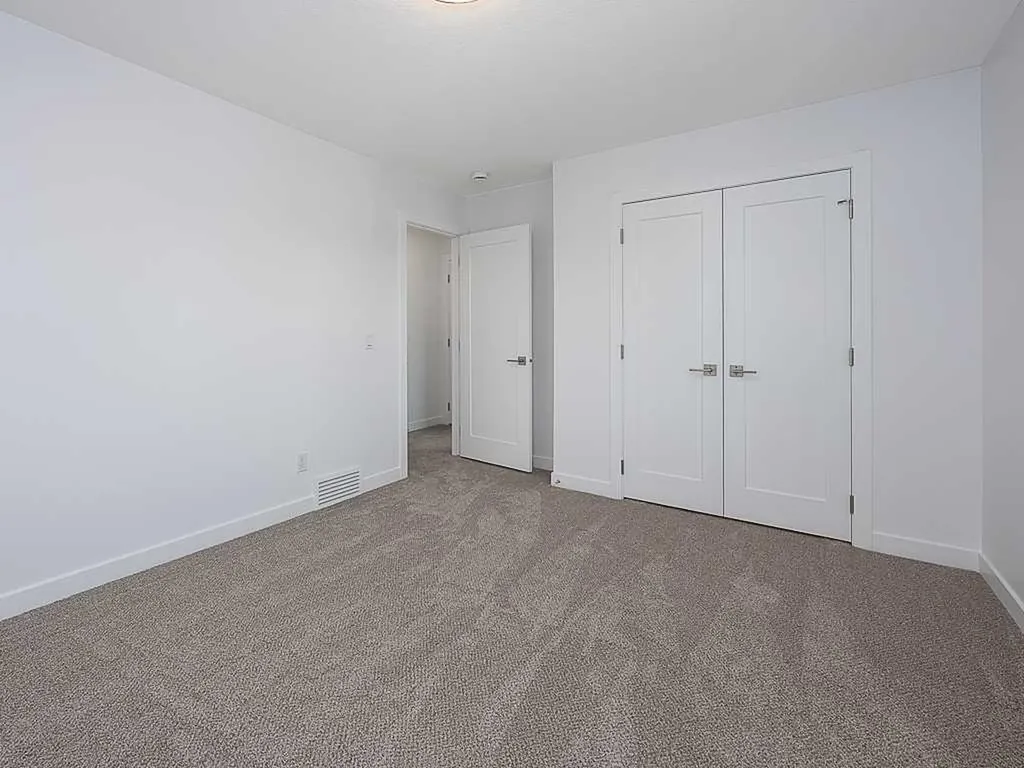 3520 Bulyea Crescent NW Calgary AB T2L 1N7