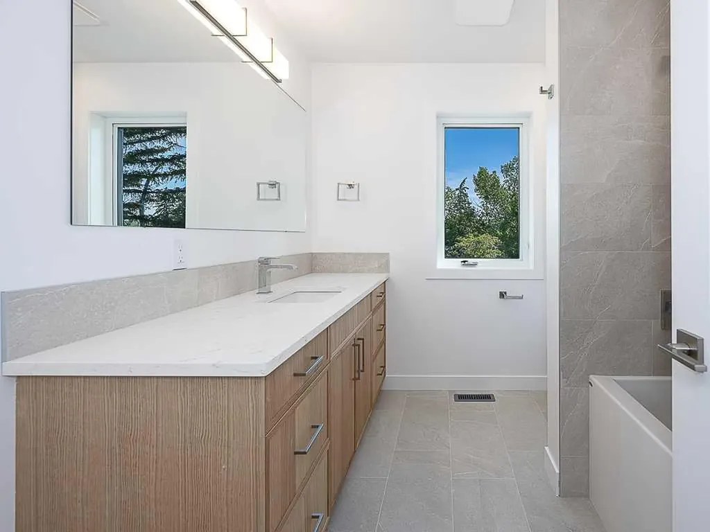 3520 Bulyea Crescent NW Calgary AB T2L 1N7
