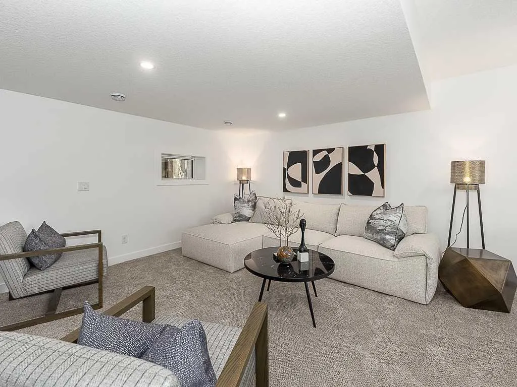 3520 Bulyea Crescent NW Calgary AB T2L 1N7