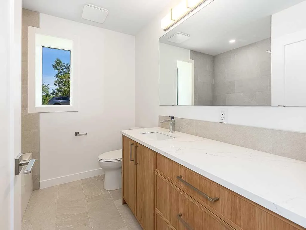 3520 Bulyea Crescent NW Calgary AB T2L 1N7