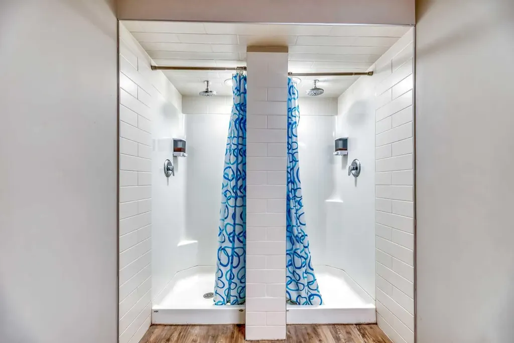 8948 Elbow Drive SW Calgary AB T2V 0H9