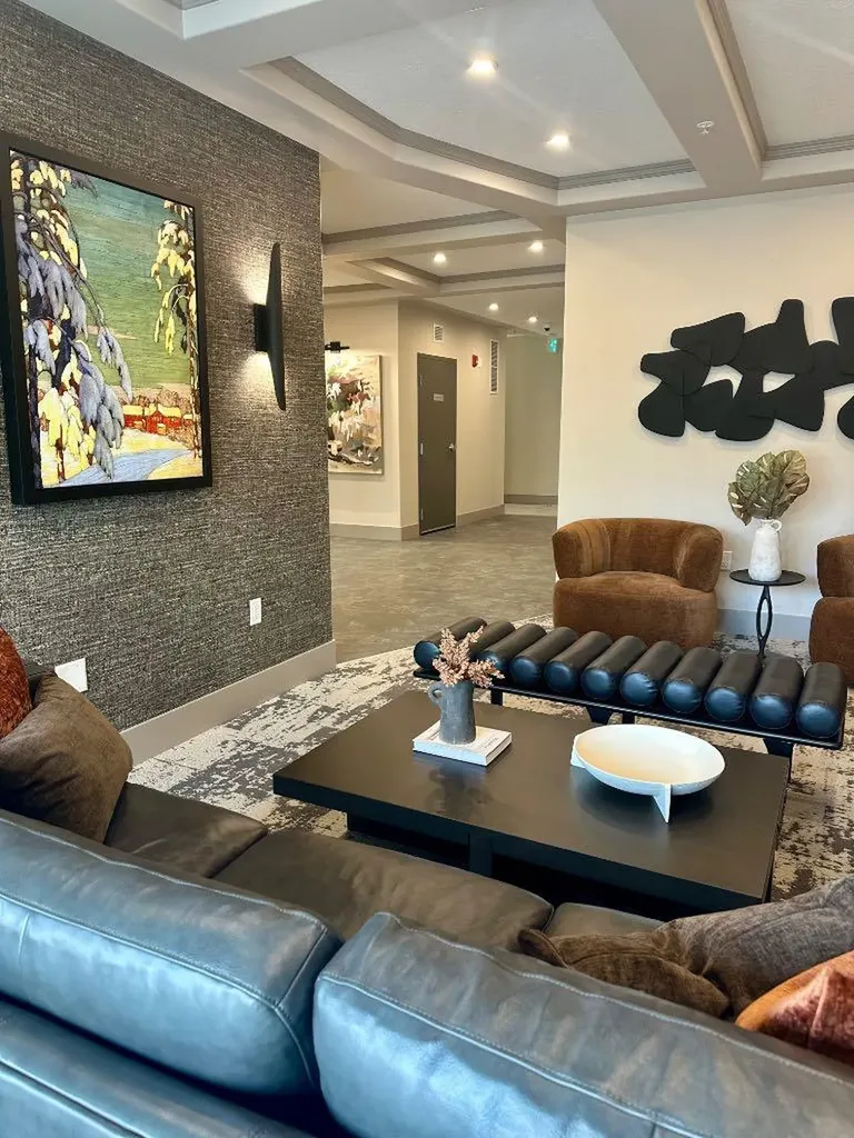 2117 81 Street SW Calgary AB T3H6H5