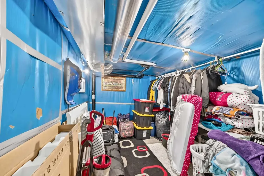 673 Livingston Way NE Calgary AB T3P1N8