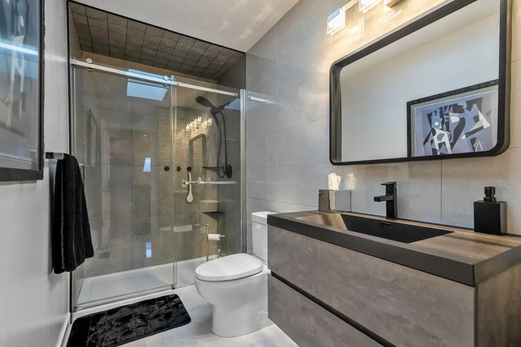 85 Sunset Way SE Calgary AB T2X 3C1