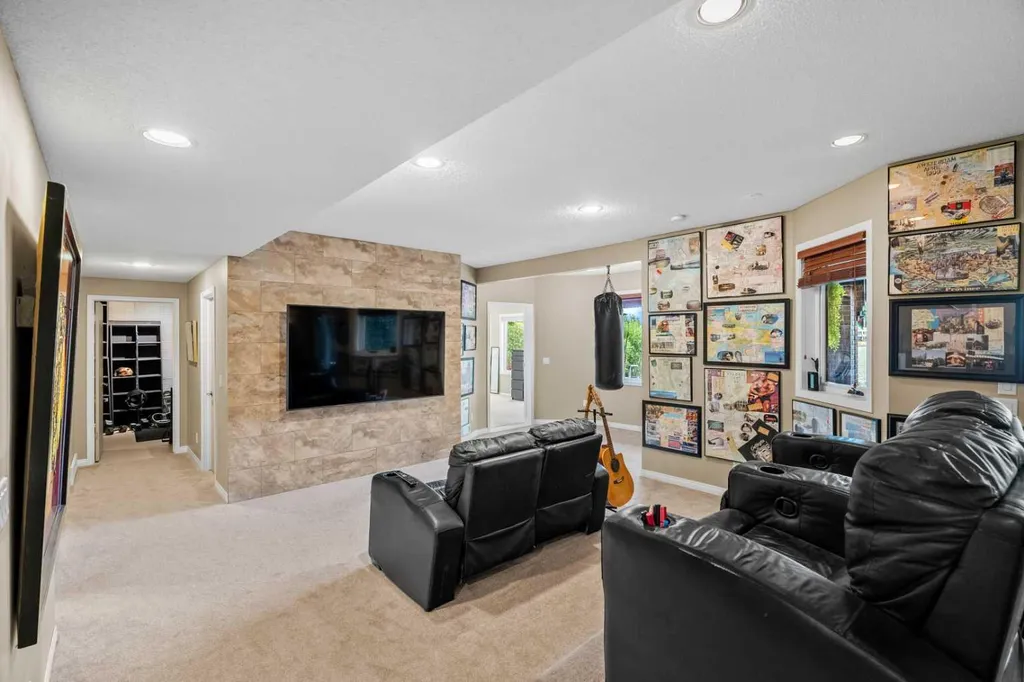 85 Sunset Way SE Calgary AB T2X 3C1