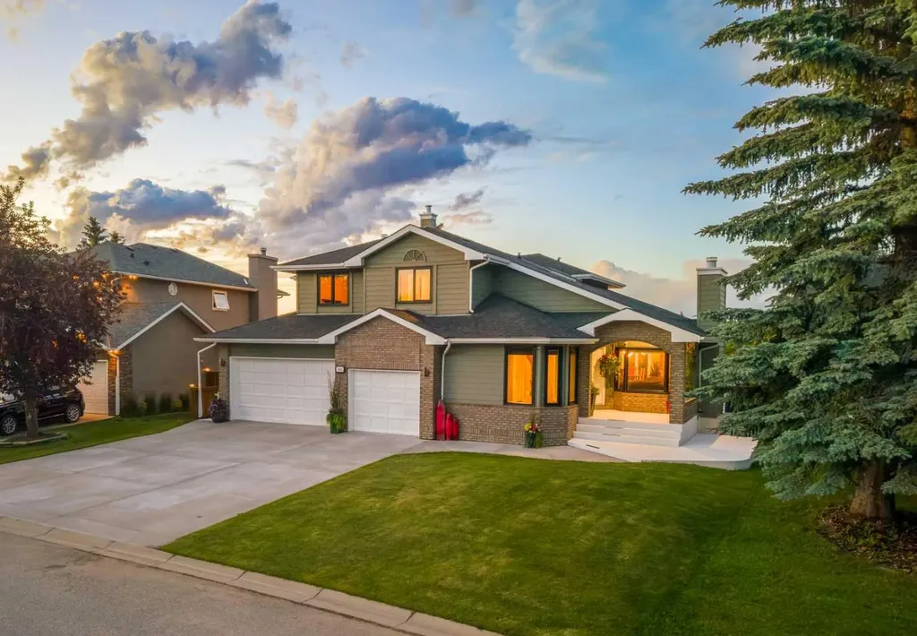 85 Sunset Way SE Calgary AB T2X 3C1