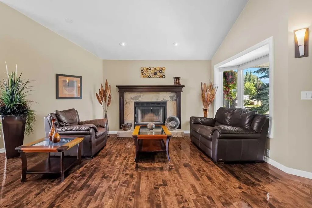 85 Sunset Way SE Calgary AB T2X 3C1