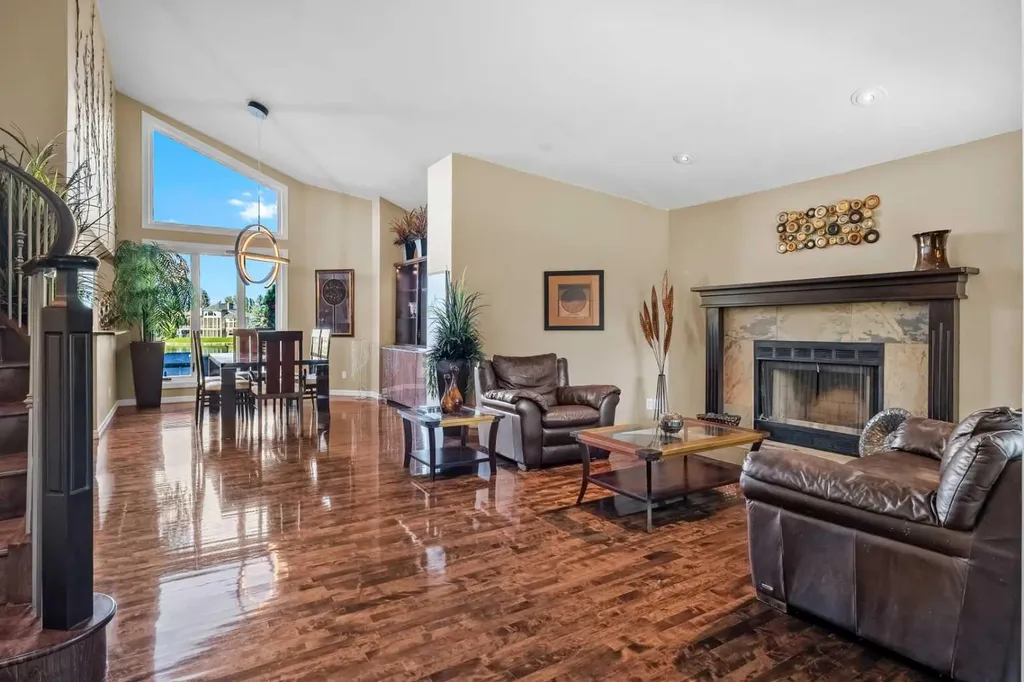 85 Sunset Way SE Calgary AB T2X 3C1
