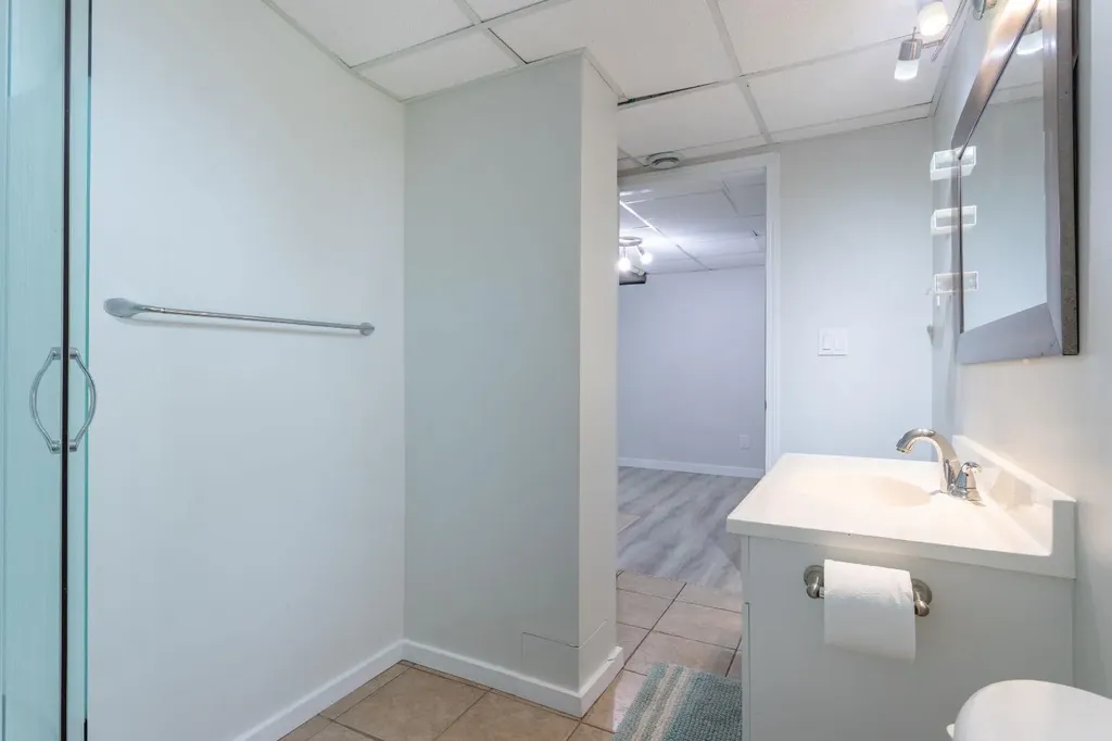 3409 49 Avenue Lloydminster SK S9V 2A2