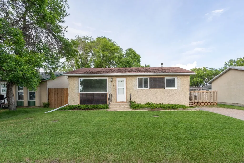 3409 49 Avenue Lloydminster SK S9V 2A2