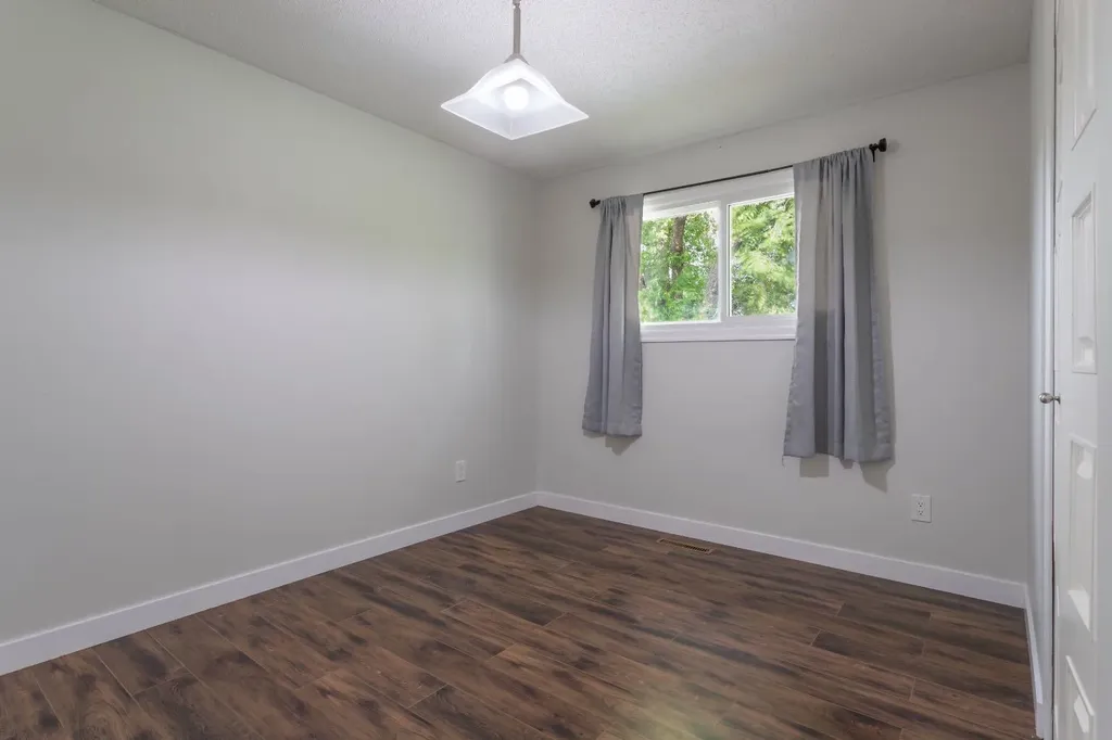3409 49 Avenue Lloydminster SK S9V 2A2