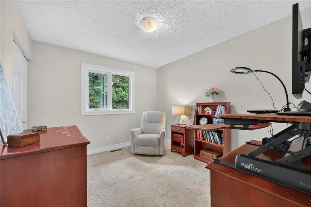 2511 Exshaw Road NW Calgary AB T2M4E6