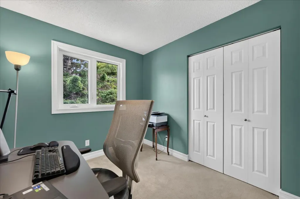 2511 Exshaw Road NW Calgary AB T2M4E6