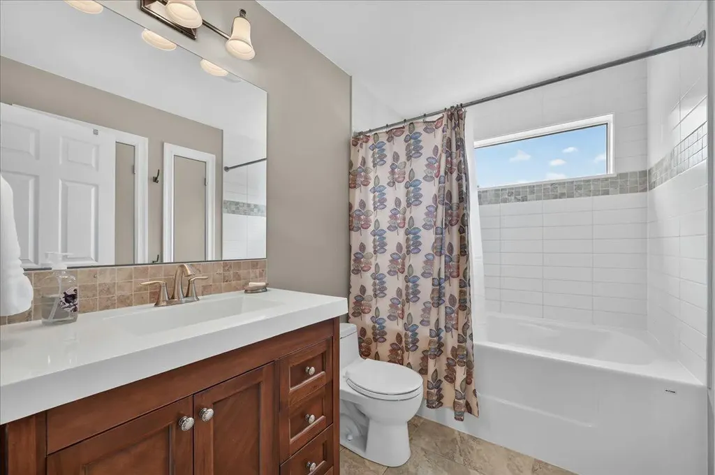2511 Exshaw Road NW Calgary AB T2M4E6