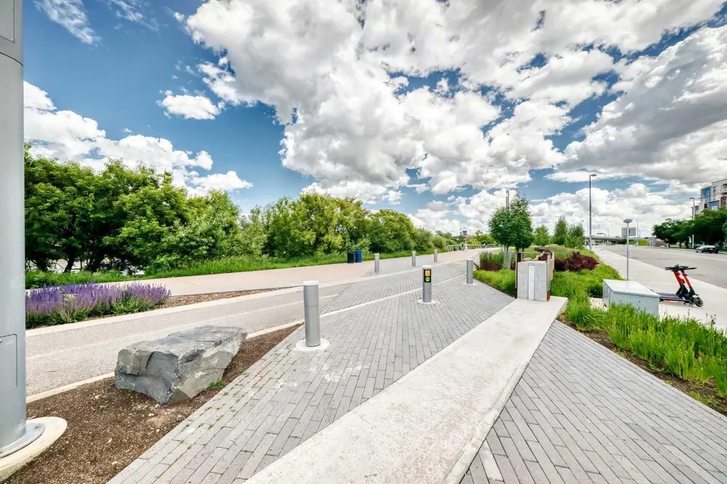 333 Riverfront Avenue SE Calgary AB T2G 5R1