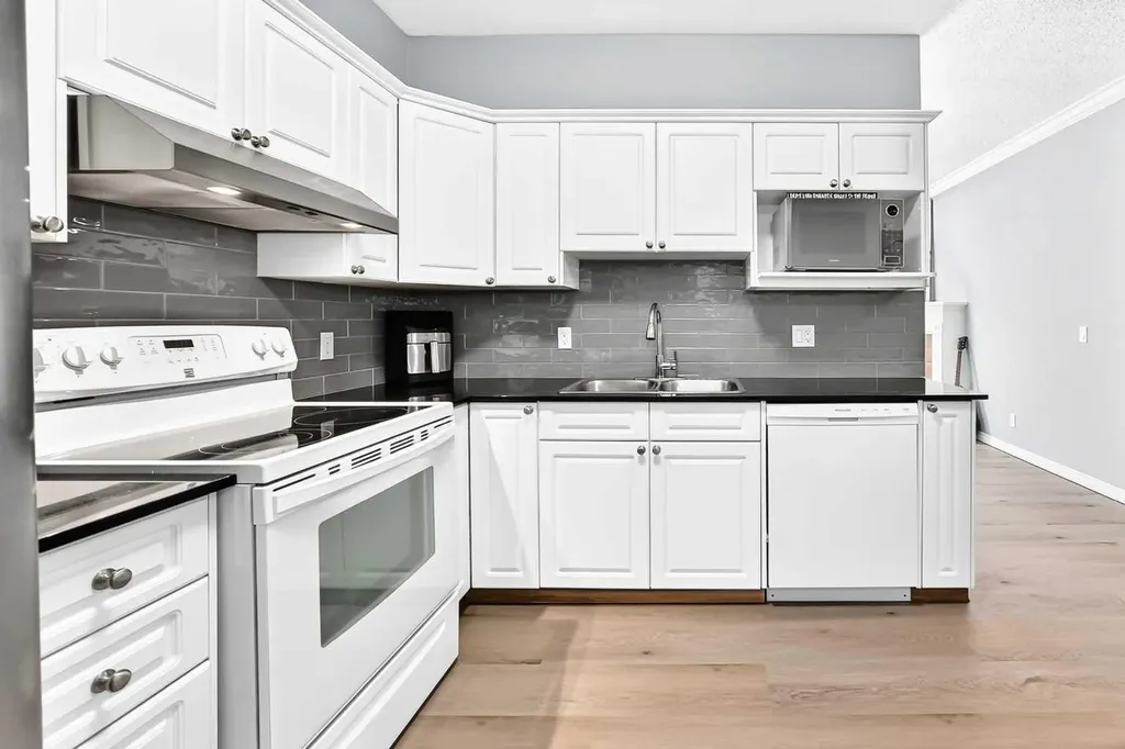 333 Riverfront Avenue SE Calgary AB T2G 5R1