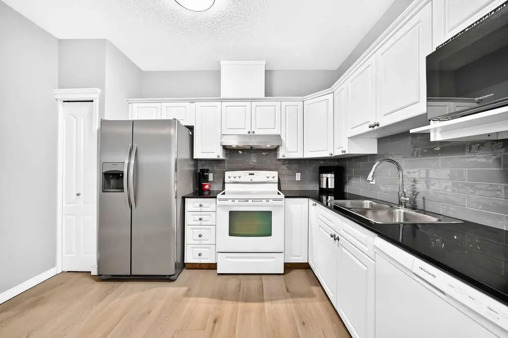 333 Riverfront Avenue SE Calgary AB T2G 5R1