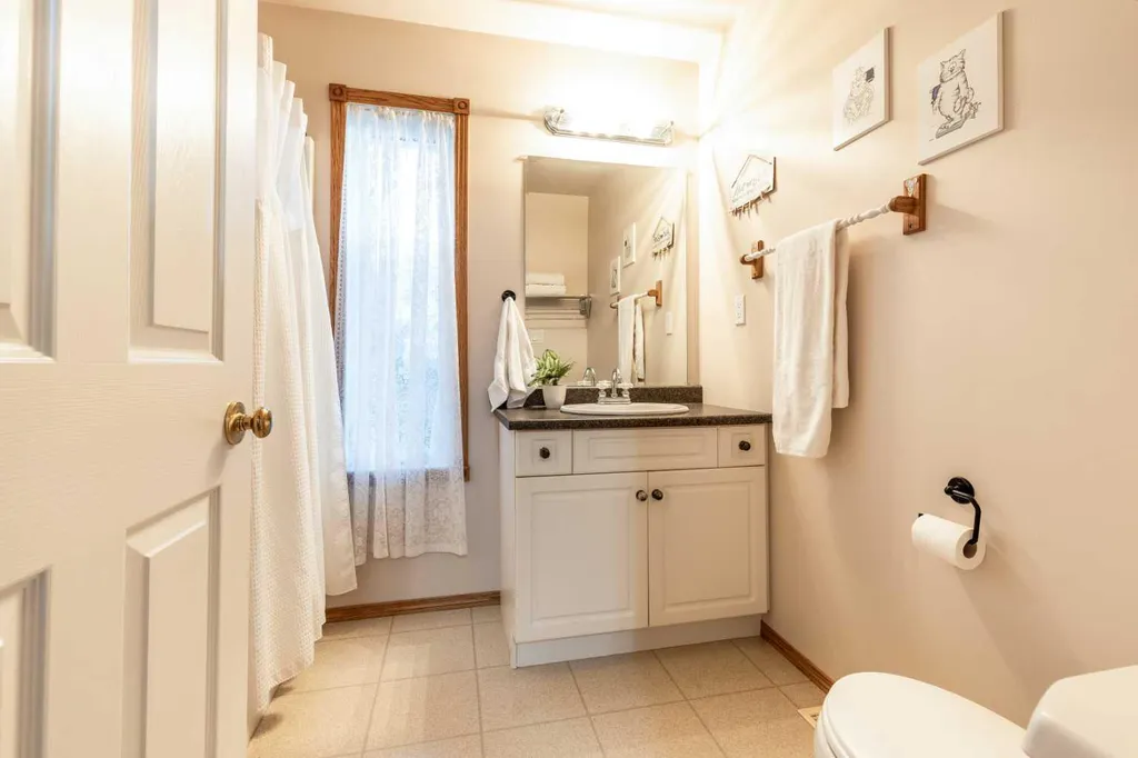 512 11 Street Dunmore AB T1B 0K4