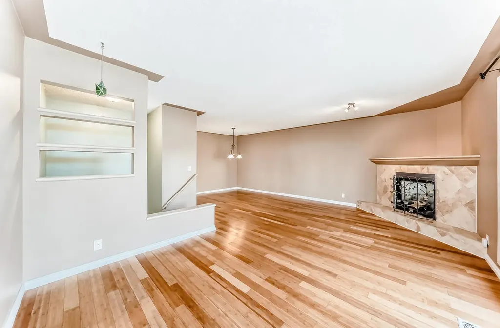 274 Templeview Way NE Calgary AB T1Y 3Y9