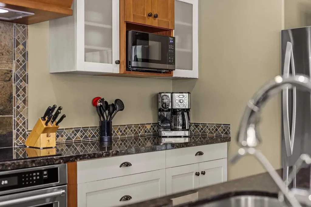 191 Kananaskis Way Canmore AB T1W 0A3