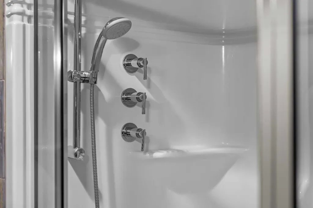 191 Kananaskis Way Canmore AB T1W 0A3