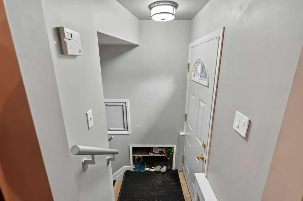445 29 Avenue NW Calgary AB T2M 2M4
