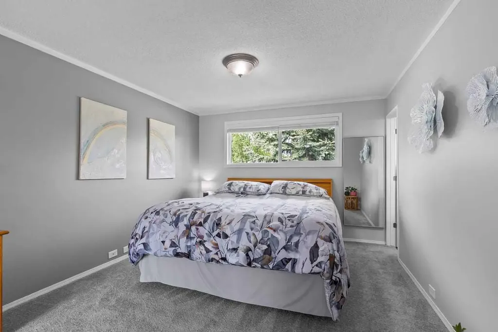 5019 Marshall Road NE Calgary AB T2A 2Y7