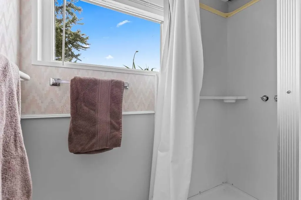 5019 Marshall Road SE Calgary AB T2A 2Y7