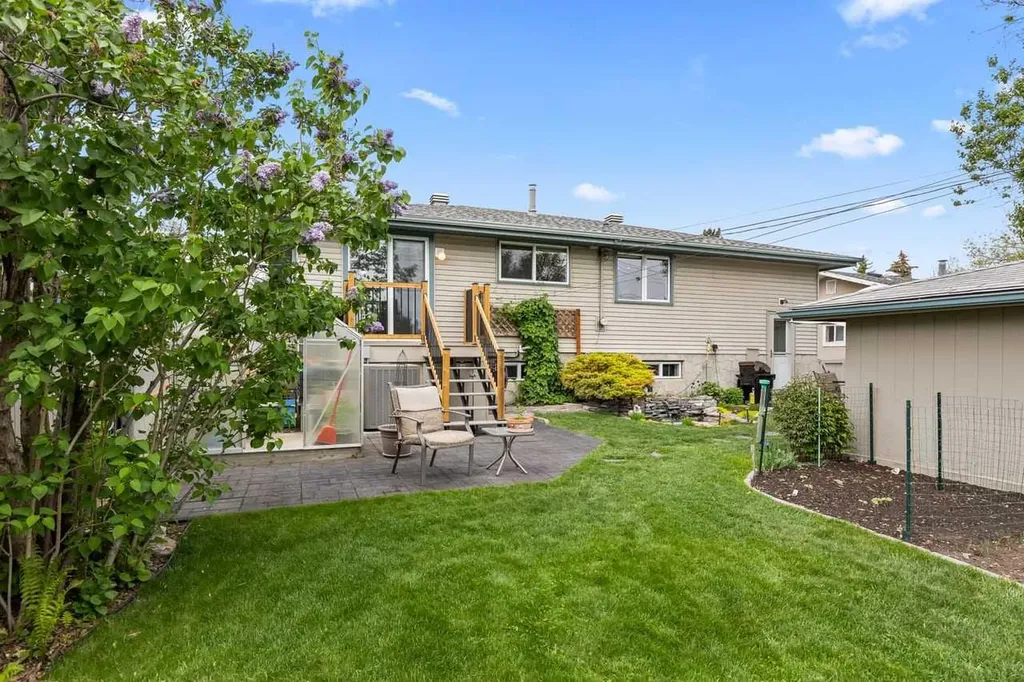 5019 Marshall Road NE Calgary AB T2A 2Y7