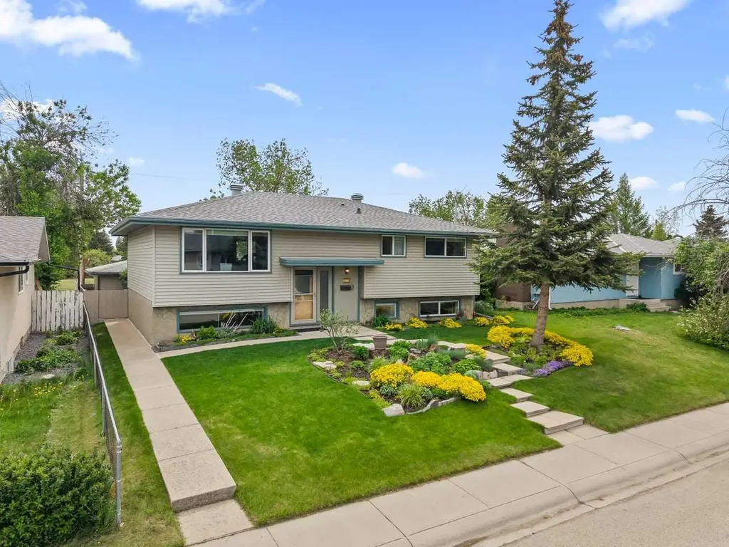 5019 Marshall Road NE Calgary AB T2A 2Y7