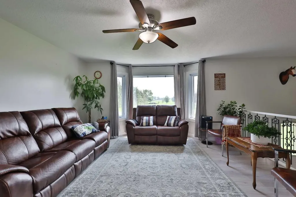 229 2a Street Stirling AB T0K 2E0