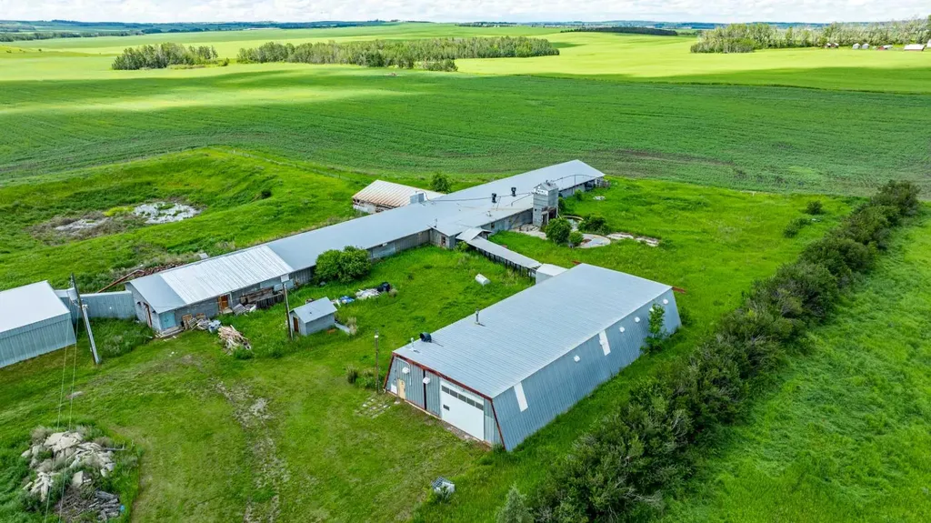 39310 Range Road 250 Rural Lacombe County AB T0C 0Y0