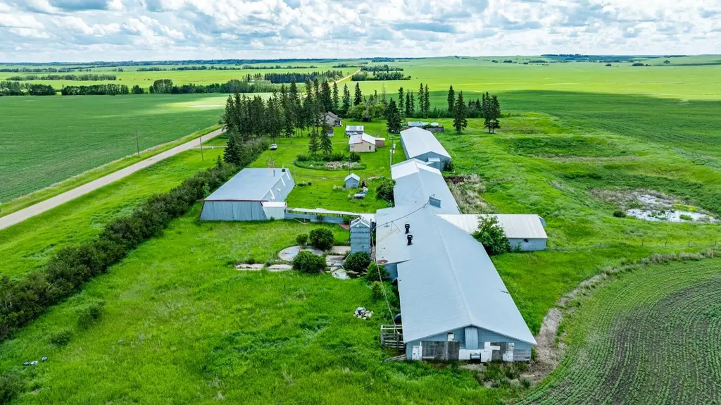 39310 Range Road 250 Rural Lacombe County AB T0C 0Y0