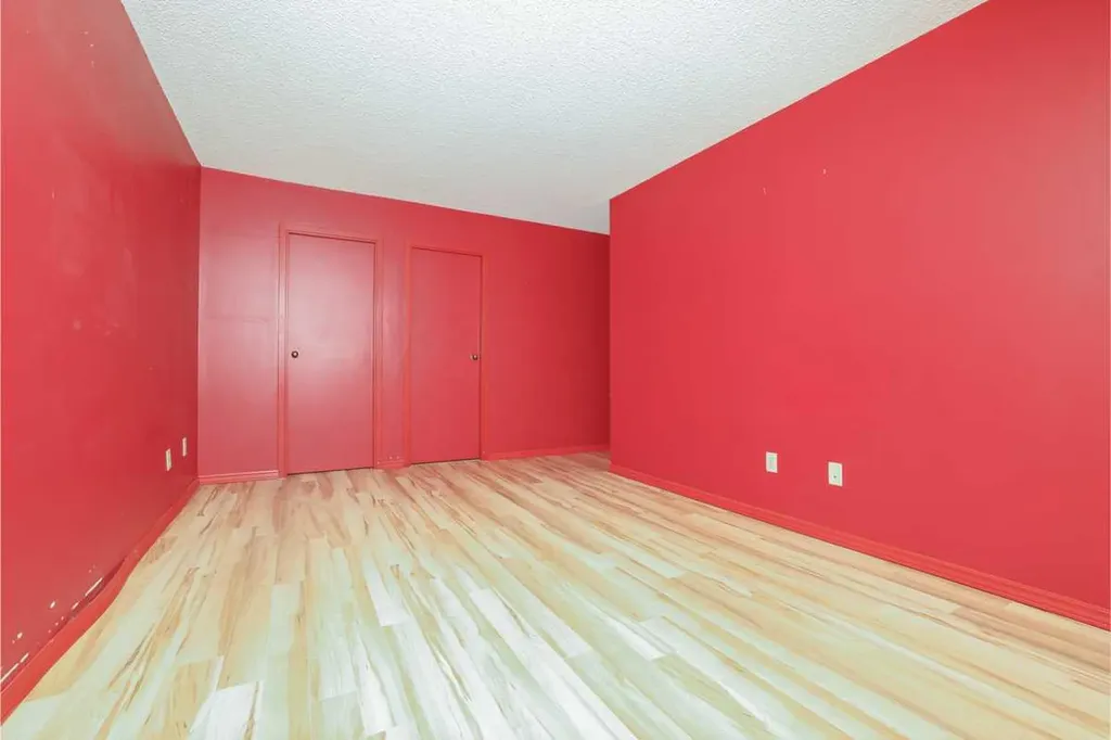 80 Point Mckay Crescent NW Calgary AB T3B 4W4