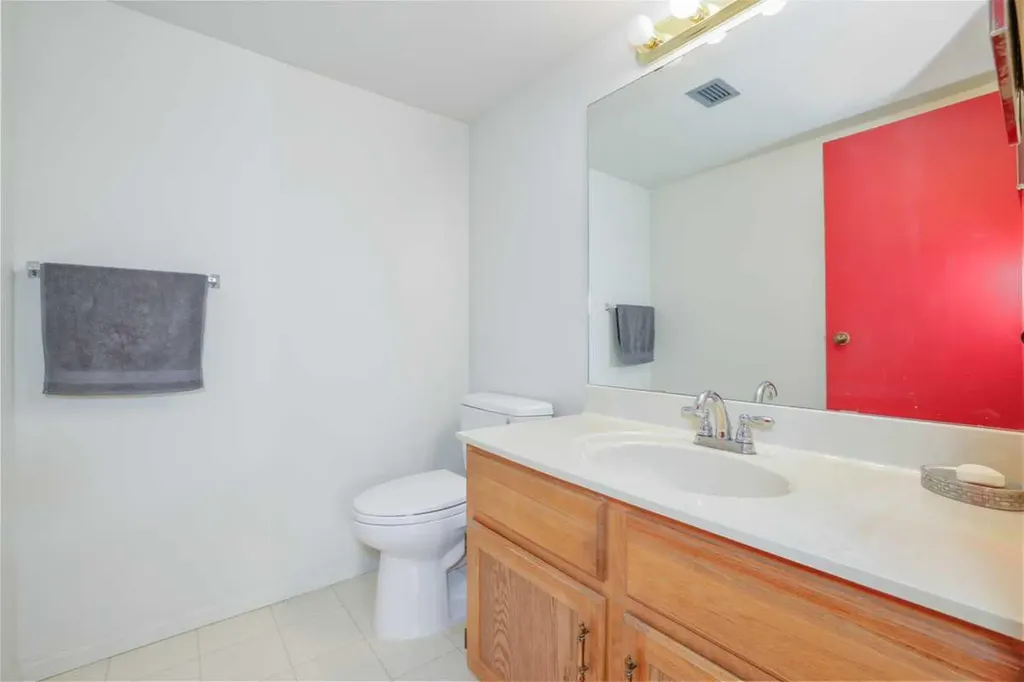 80 Point Mckay Crescent NW Calgary AB T3B 4W4
