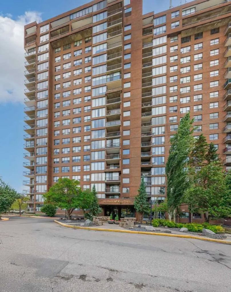 80 Point Mckay Crescent NW Calgary AB T3B 4W4