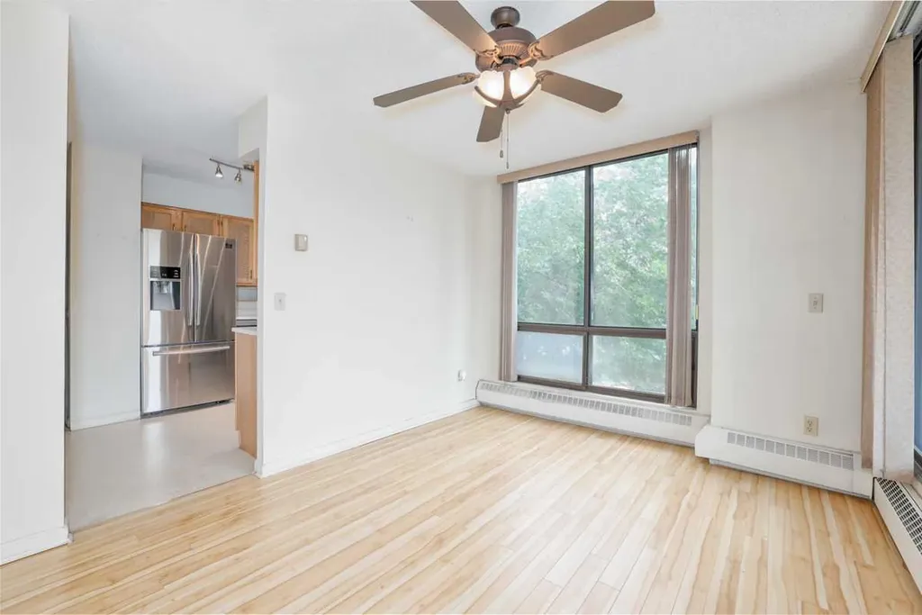 80 Point Mckay Crescent NW Calgary AB T3B 4W4