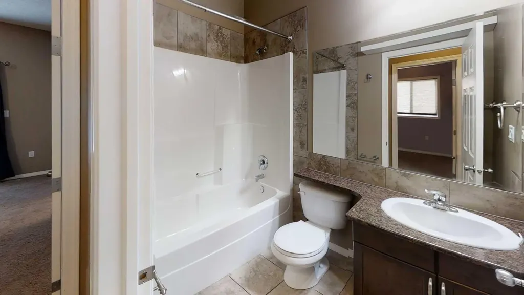 7613 114 Street Grande Prairie AB T8W0G3