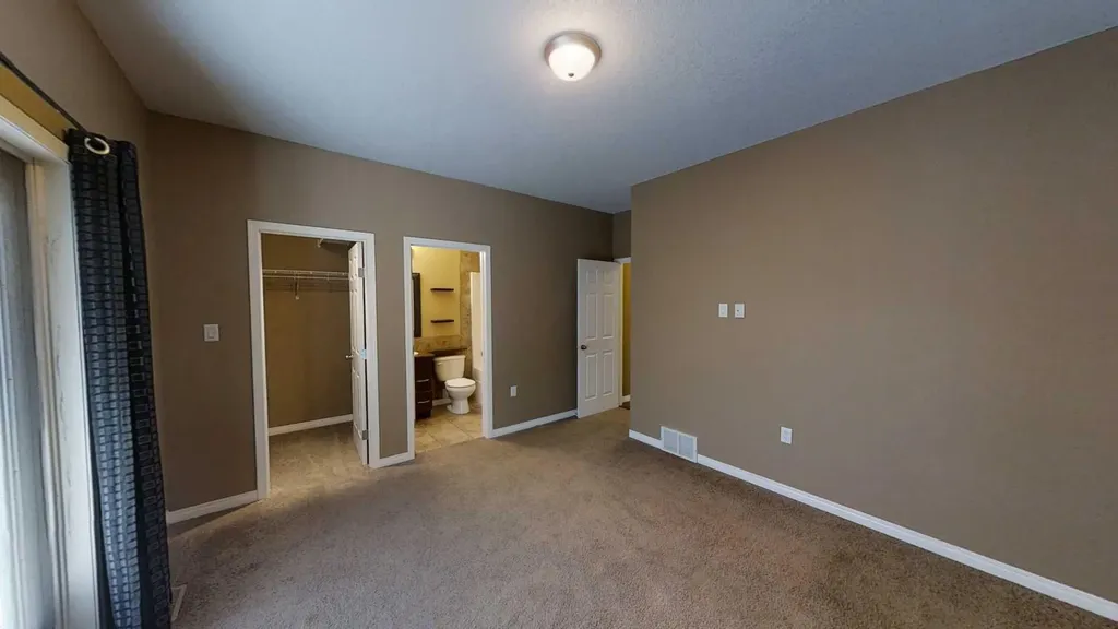 7613 114 Street Grande Prairie AB T8W0G3