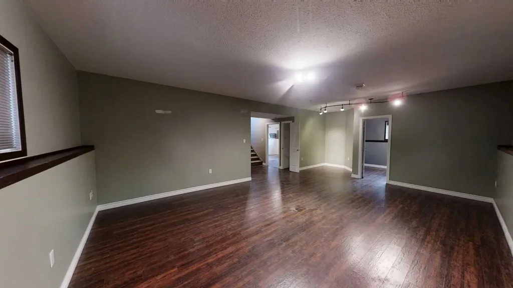 7613 114 Street Grande Prairie AB T8W0G3