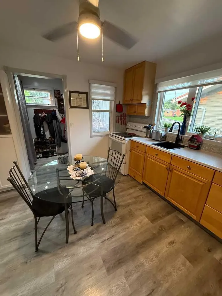 4703 47 Avenue Myrnam AB T0B 3K0