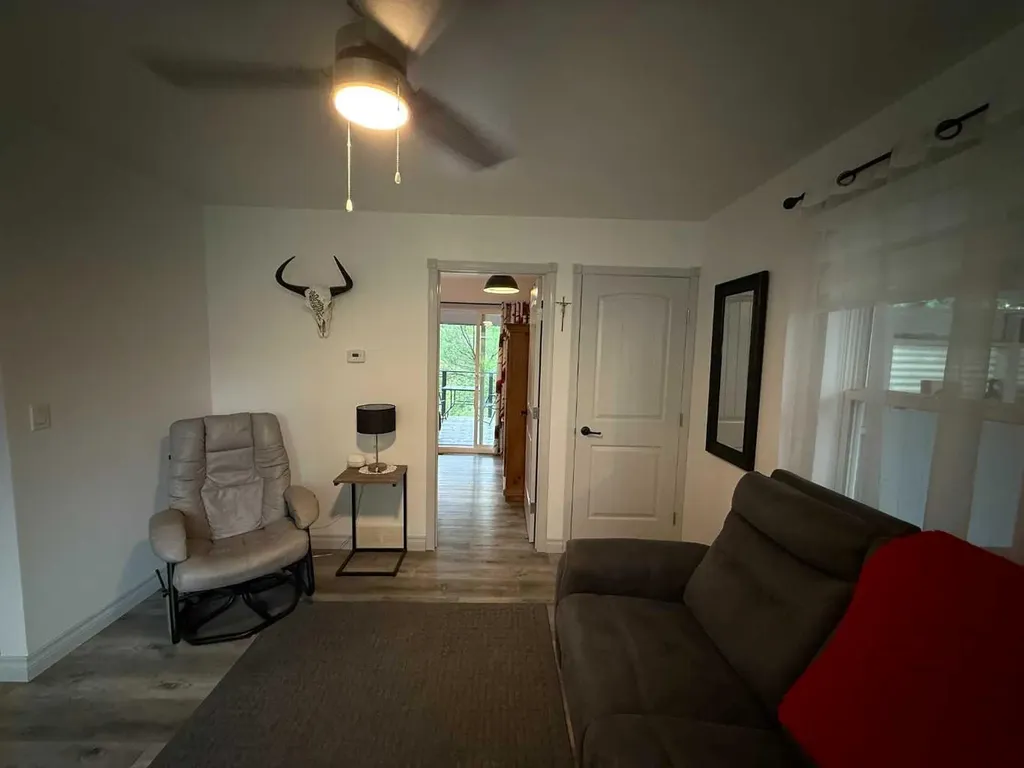 4703 47 Avenue Myrnam AB T0B 3K0