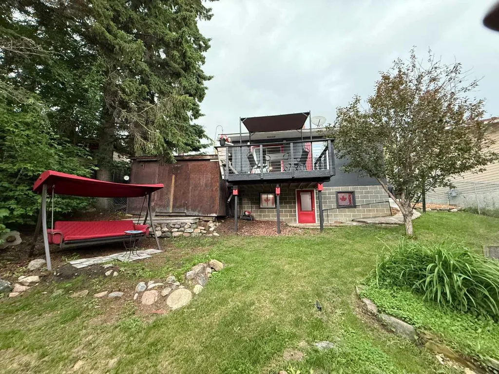 4703 47 Avenue Myrnam AB T0B 3K0