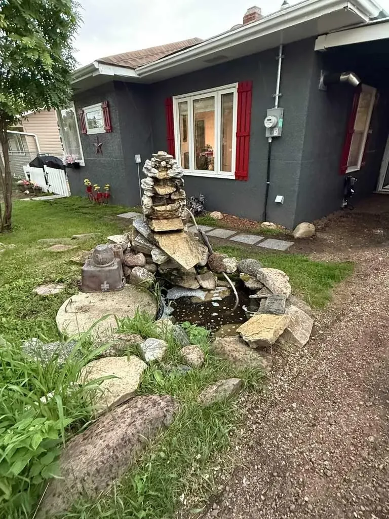 4703 47 Avenue Myrnam AB T0B 3K0