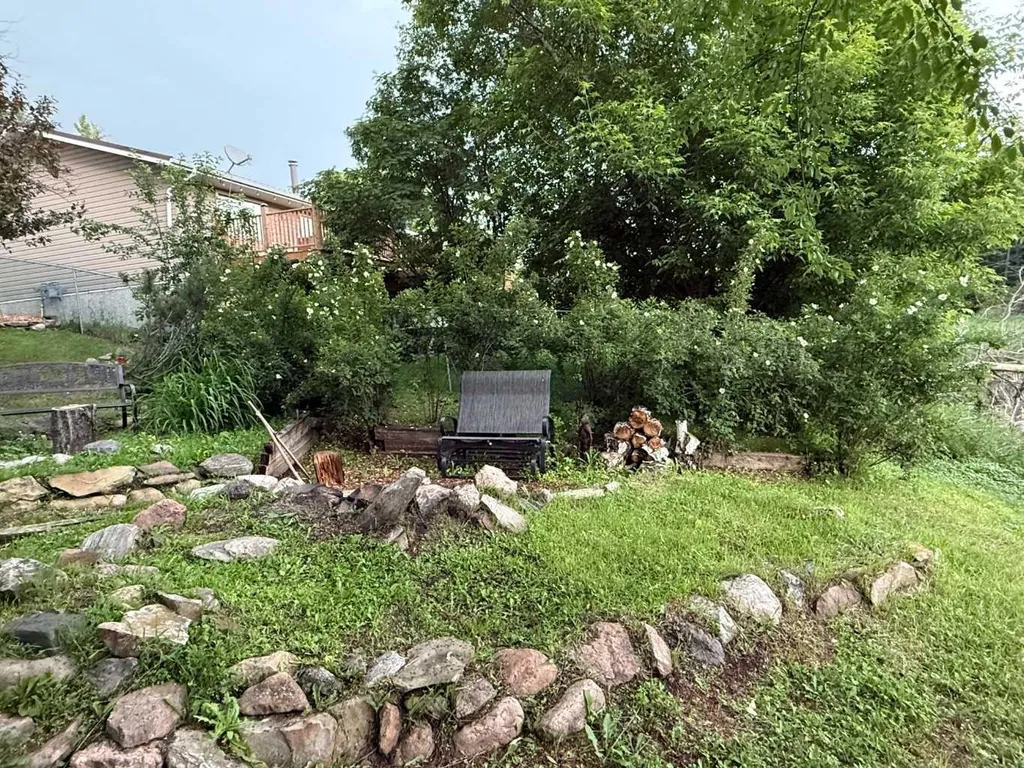 4703 47 Avenue Myrnam AB T0B 3K0