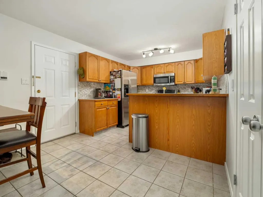 23 Chilcotin Lane W Lethbridge AB T1K 7L8
