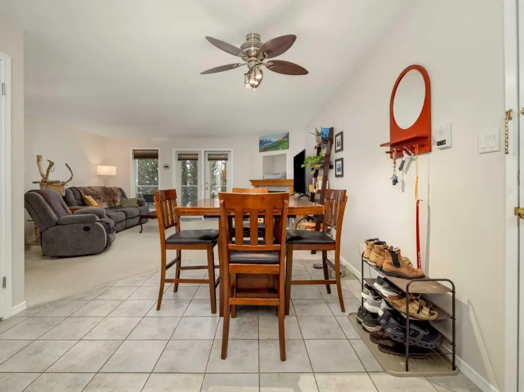 23 Chilcotin Lane W Lethbridge AB T1K 7L8