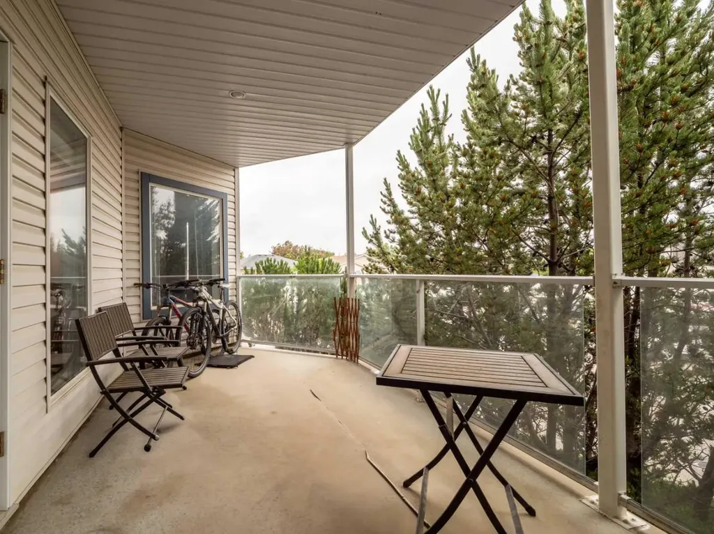 23 Chilcotin Lane W Lethbridge AB T1K 7L8