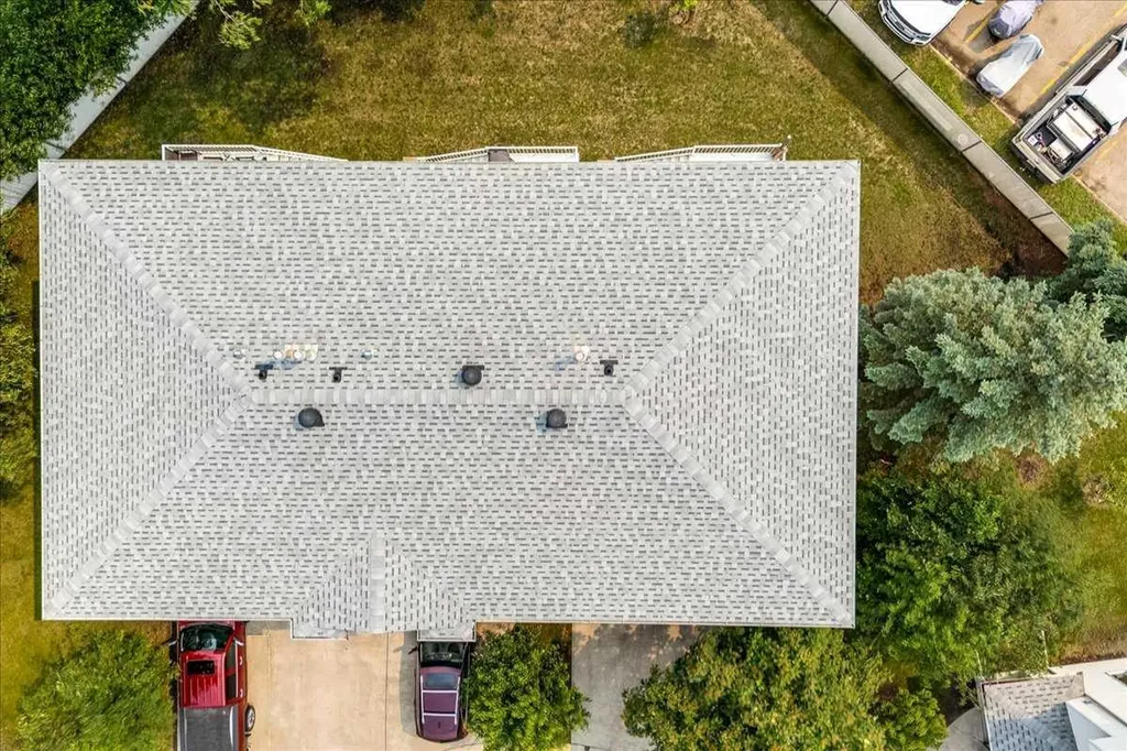 13 Kerry Wood Mews Red Deer AB T4N 7B8